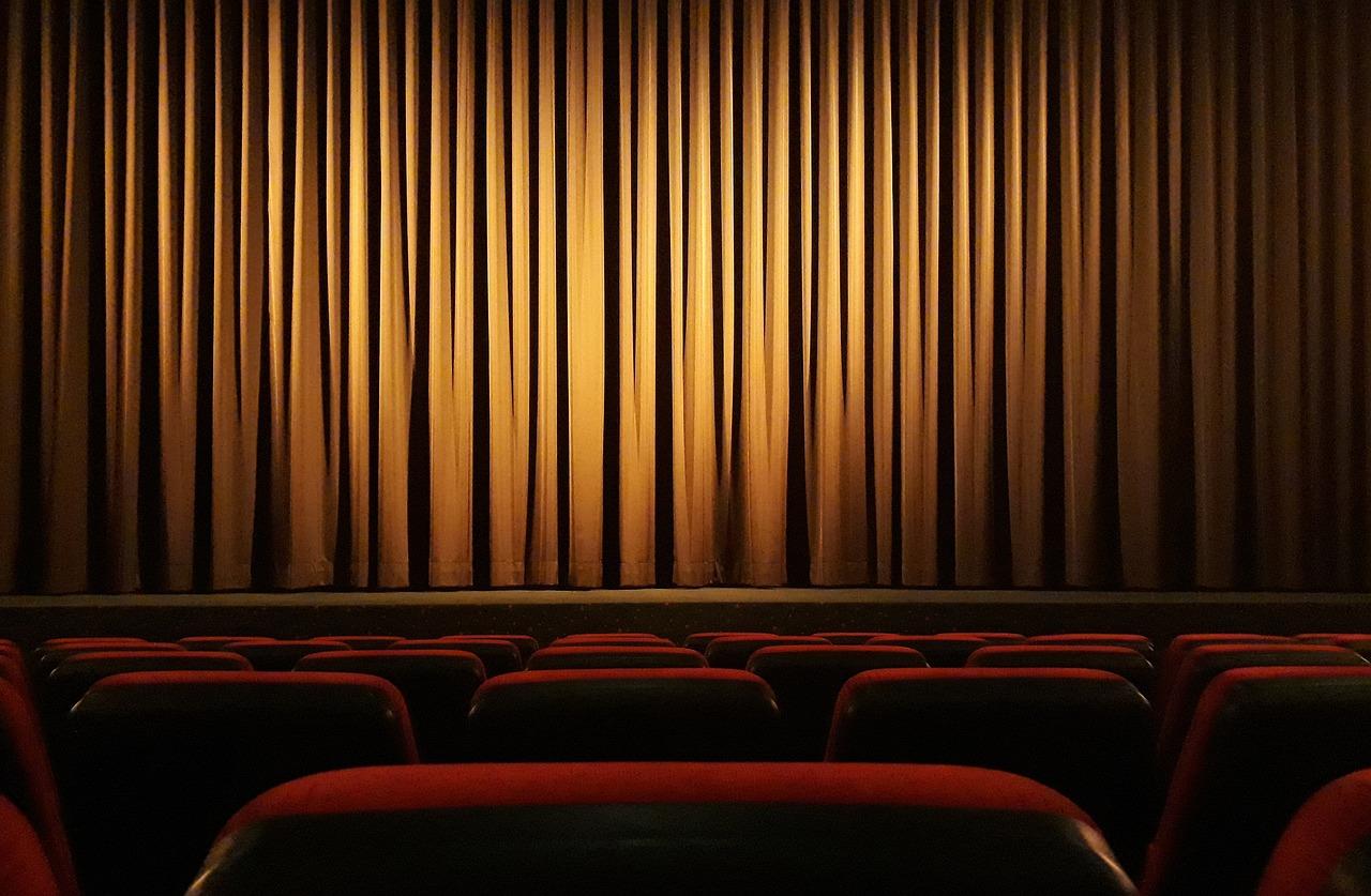 Was wird für ein Heimkino benötigt ?